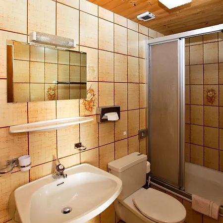 Pension Egerdach 140W Tatil Evi