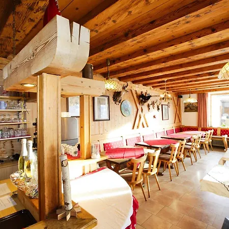 Pension Egerdach 140W * Mieders