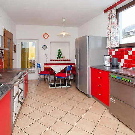 Pension Egerdach 140W